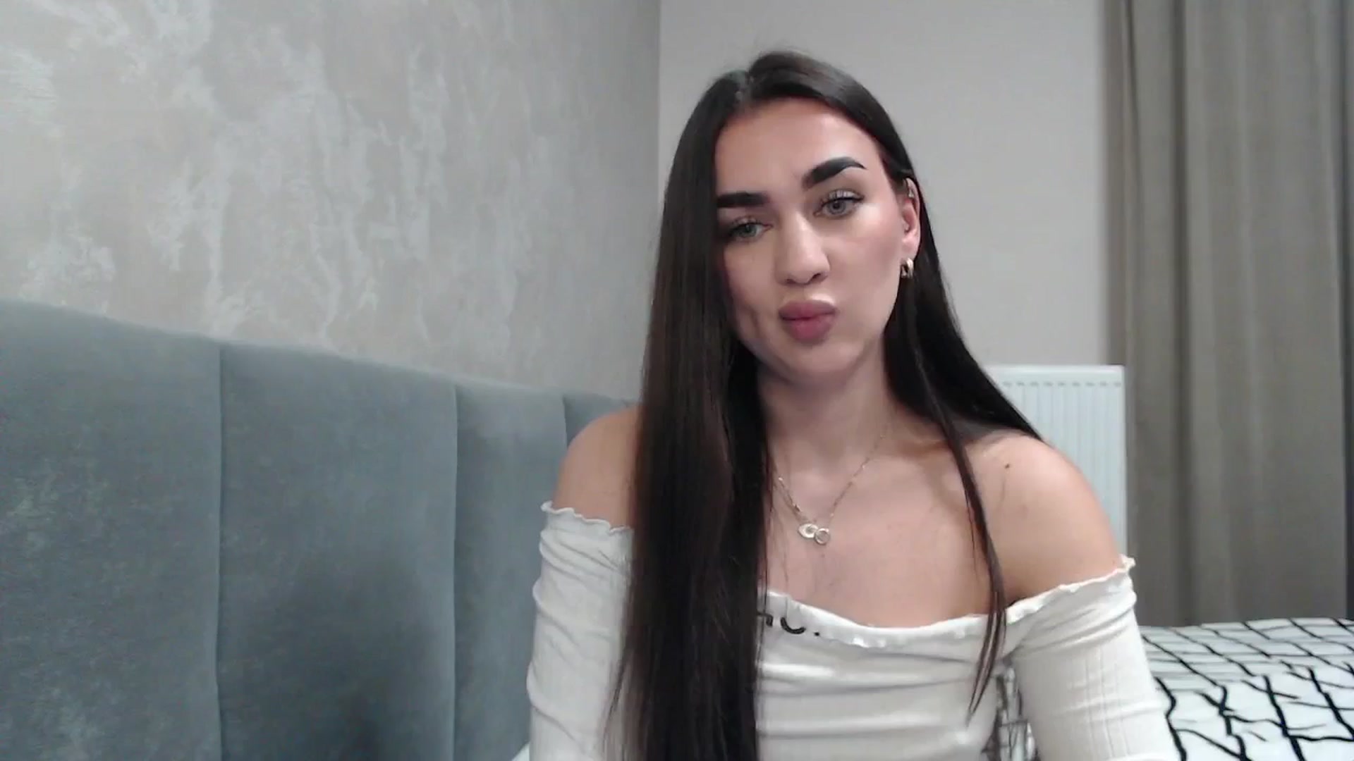 Gallery image thumbnail from NatrlBeauty's myfreecams stream on, 04/11/2025, 13:55 image 18 of 20