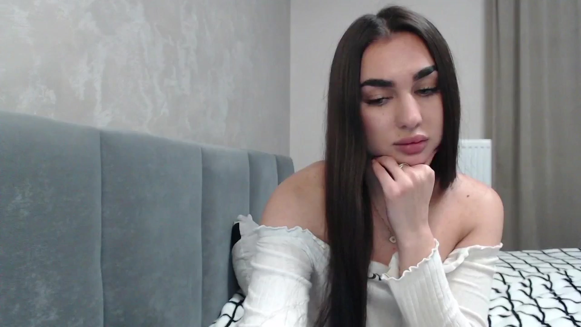 Gallery image thumbnail from NatrlBeauty's myfreecams stream on, 04/11/2025, 17:21 image 11 of 20