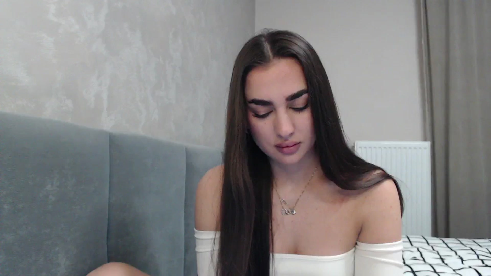 Gallery image thumbnail from NatrlBeauty's myfreecams stream on, 04/12/2025, 10:13 image 7 of 20