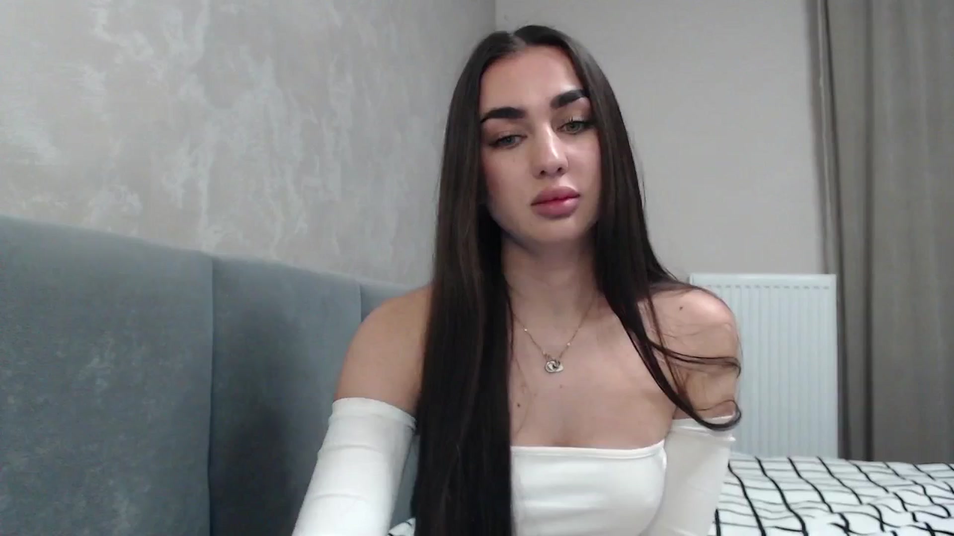 Gallery image thumbnail from NatrlBeauty's myfreecams stream on, 04/12/2025, 11:36 image 11 of 20