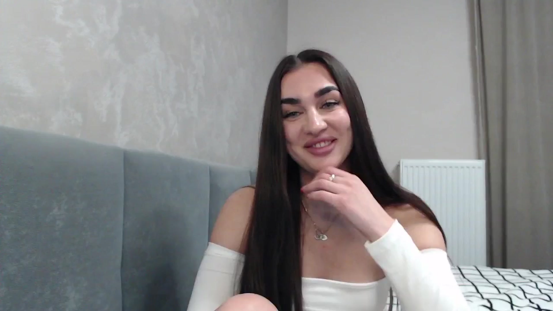 Gallery image thumbnail from NatrlBeauty's myfreecams stream on, 04/12/2025, 12:39 image 15 of 20