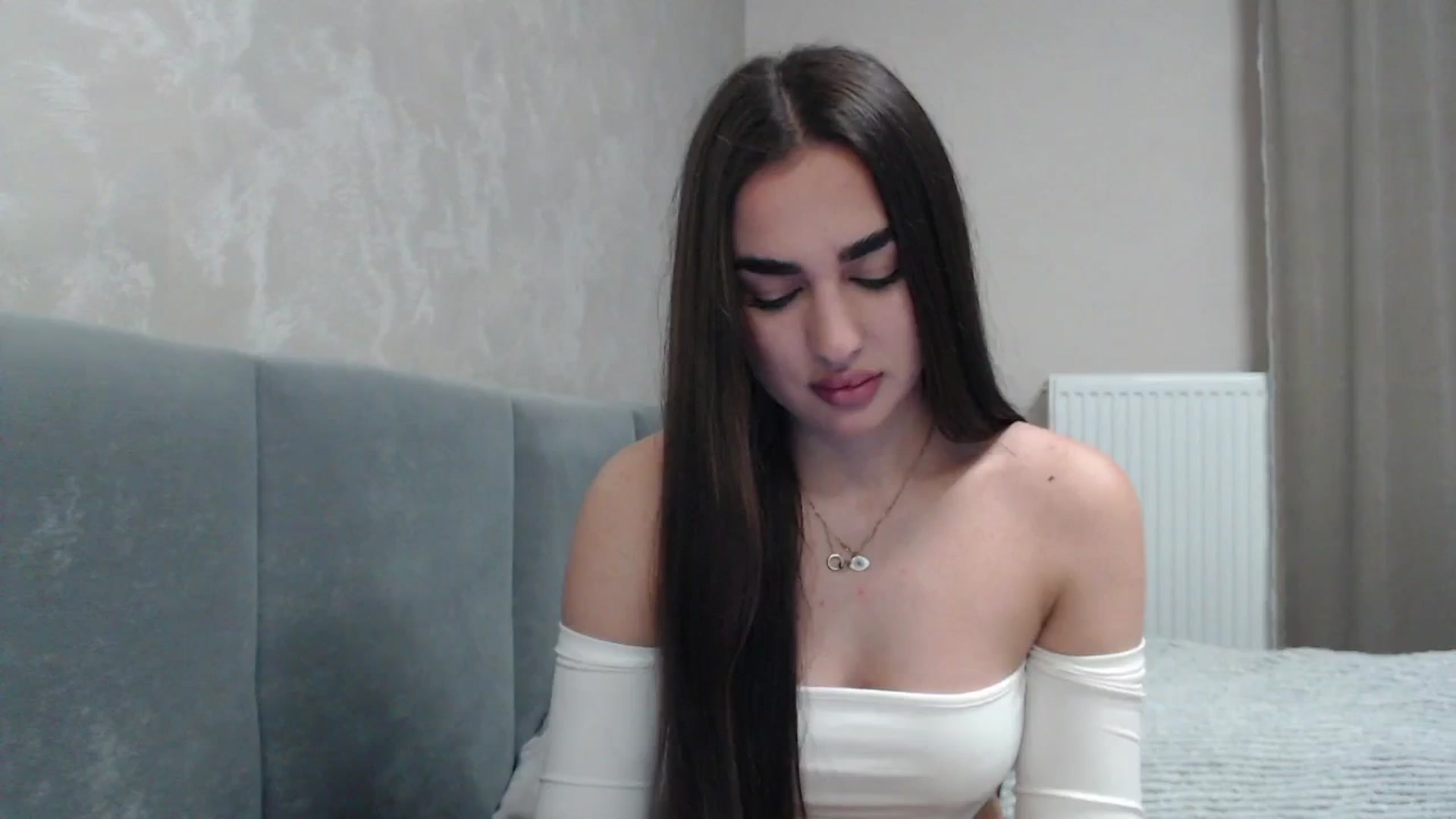 Gallery image thumbnail from NatrlBeauty's myfreecams stream on, 04/14/2025, 07:39 image 9 of 20