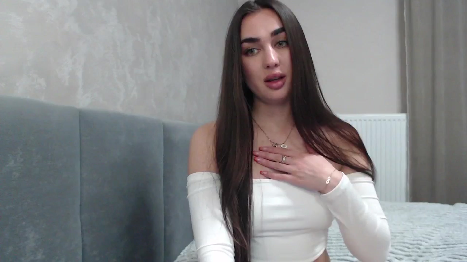 Gallery image thumbnail from NatrlBeauty's myfreecams stream on, 04/14/2025, 12:00 image 5 of 20