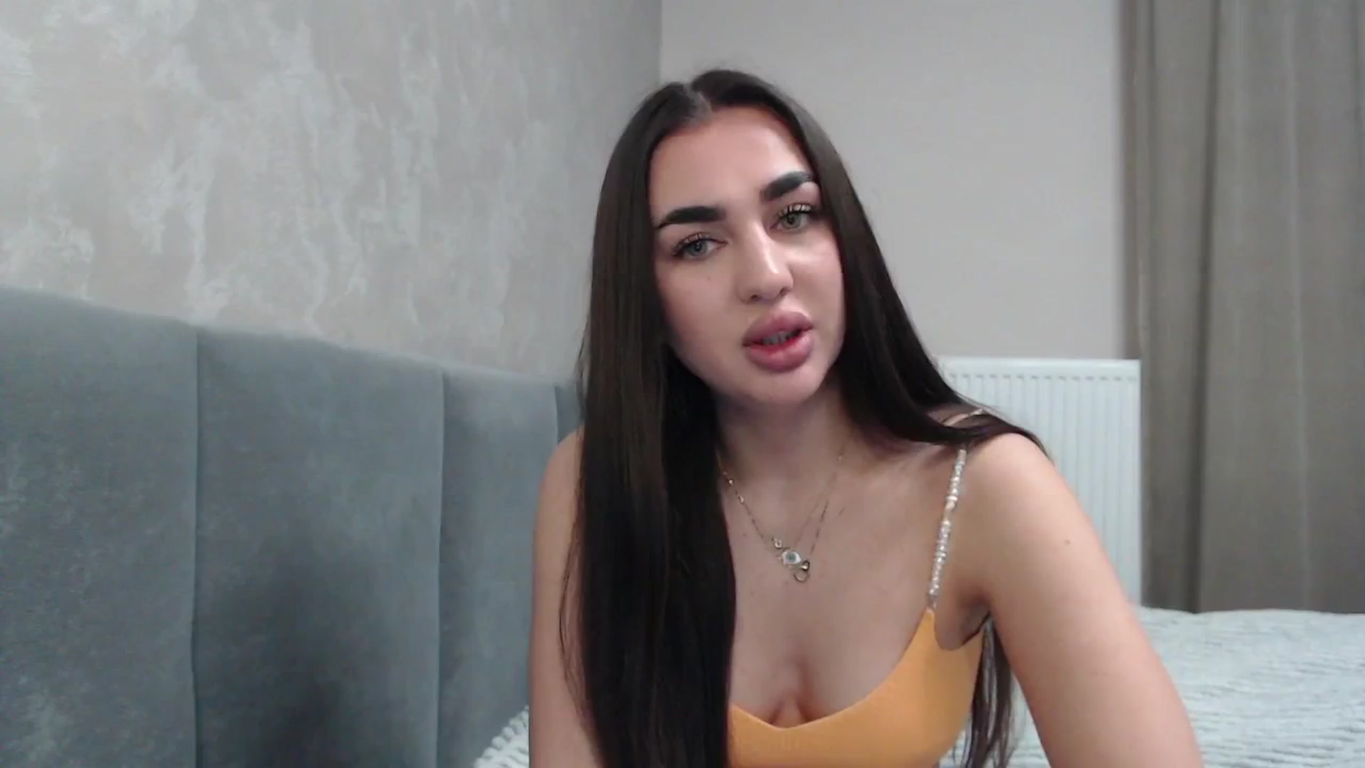 Gallery image thumbnail from NatrlBeauty's myfreecams stream on, 04/15/2025, 07:26 image 13 of 20