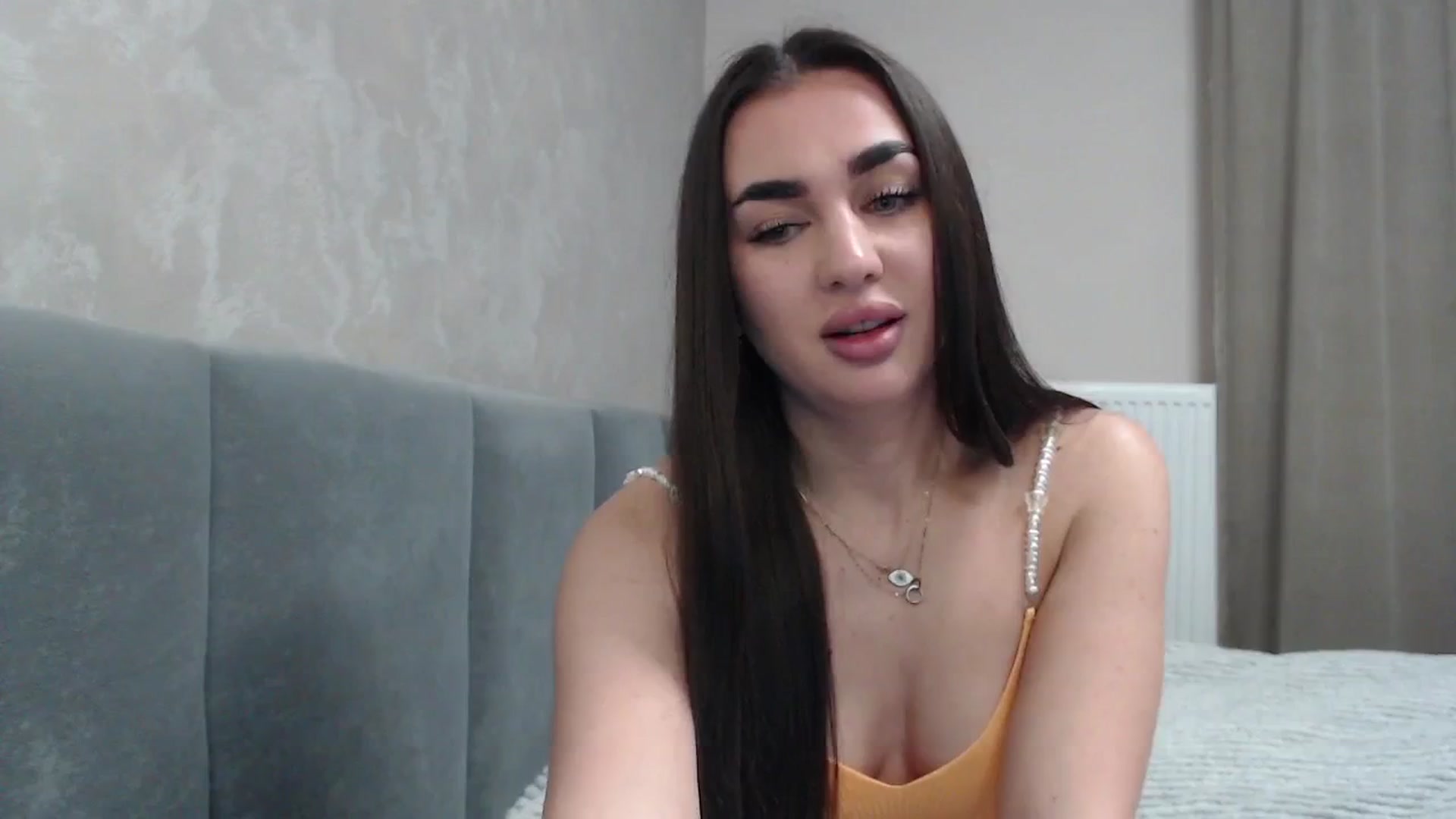 Gallery image thumbnail from NatrlBeauty's myfreecams stream on, 04/15/2025, 07:26 image 11 of 20