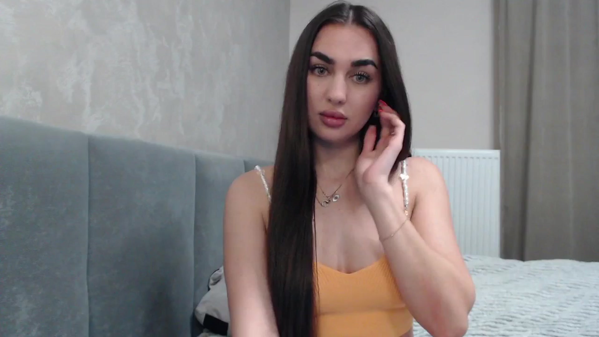 Gallery image thumbnail from NatrlBeauty's myfreecams stream on, 04/15/2025, 11:20 image 12 of 20