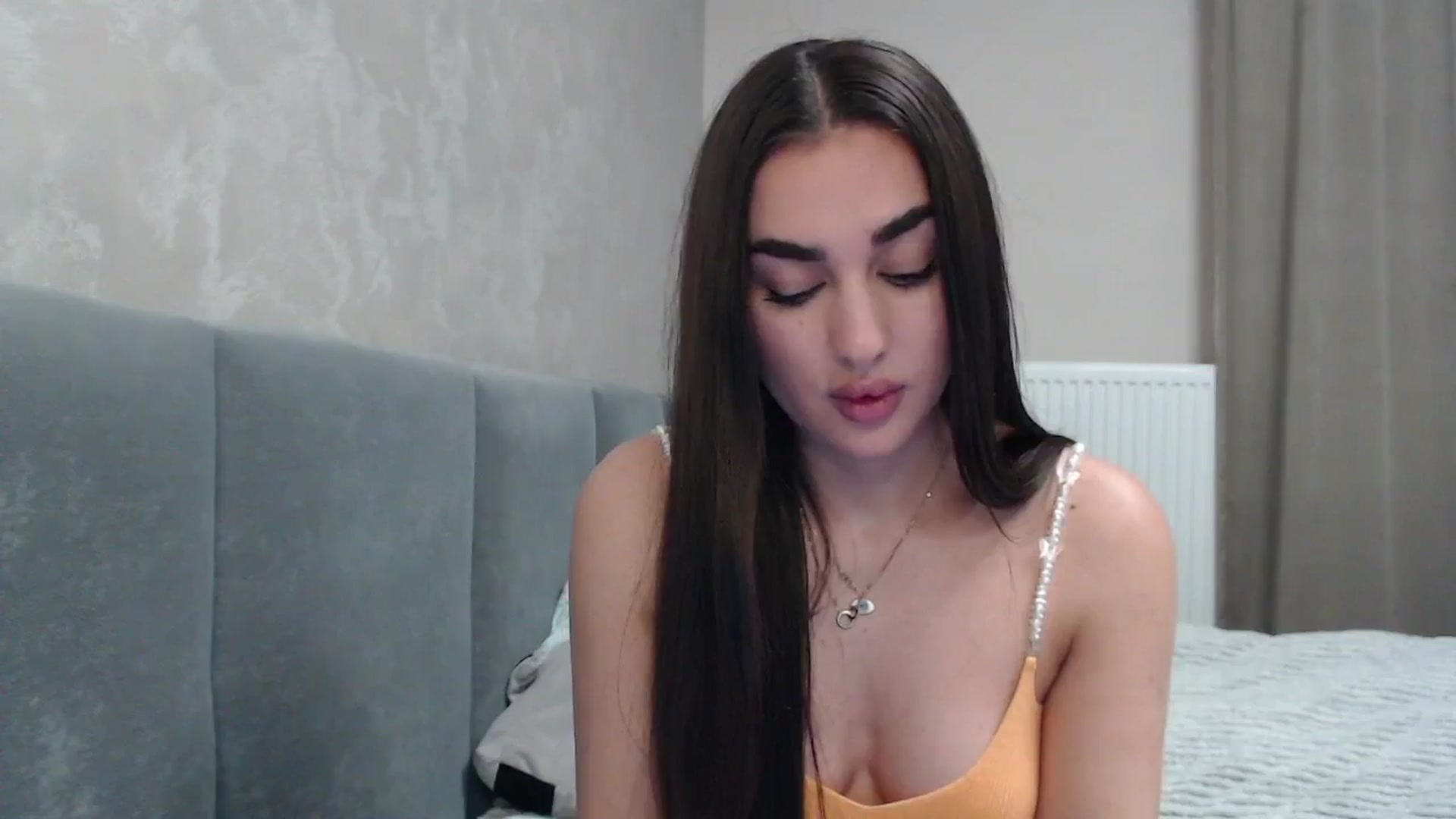 Gallery image thumbnail from NatrlBeauty's myfreecams stream on, 04/15/2025, 11:20 image 8 of 20