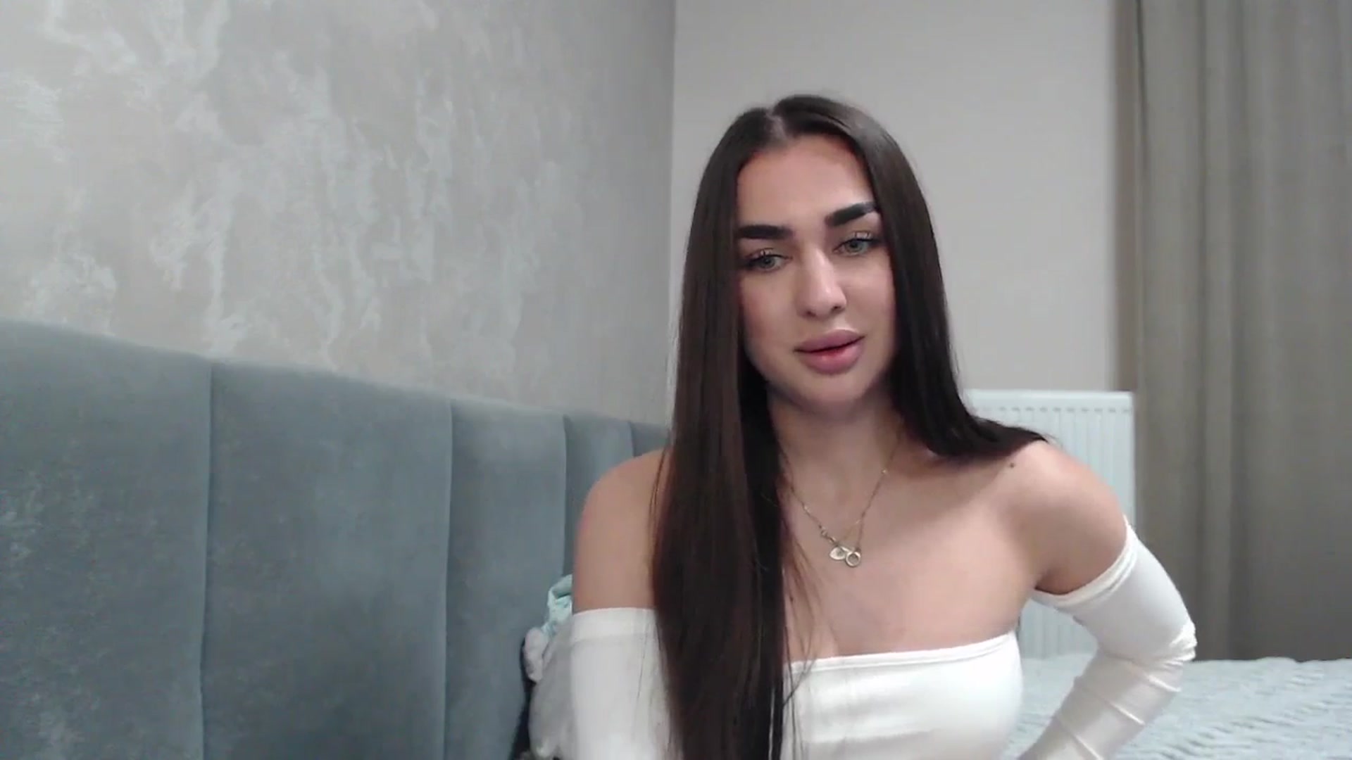Gallery image thumbnail from NatrlBeauty's myfreecams stream on, 04/17/2025, 10:27 image 15 of 20