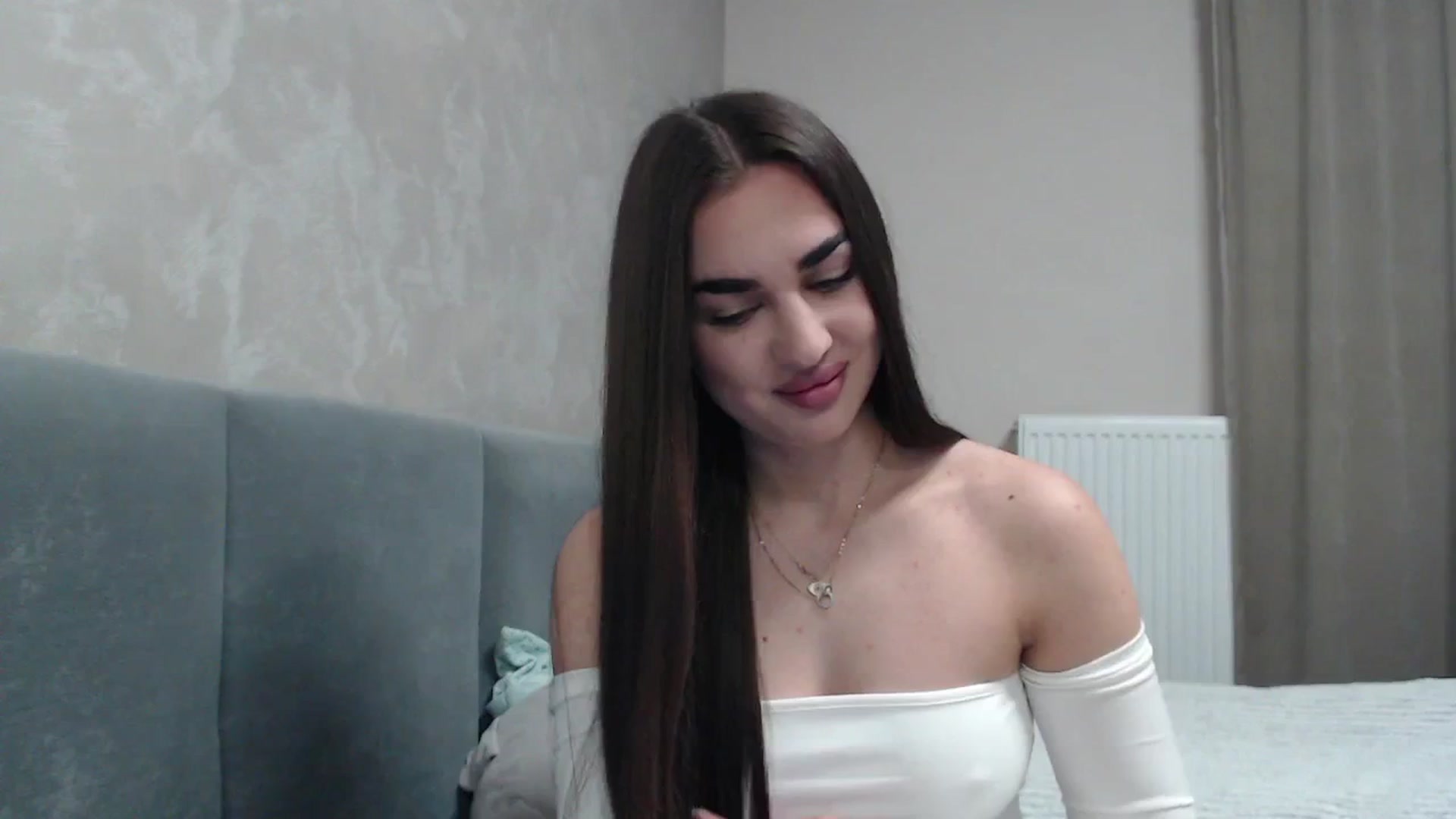 Gallery image thumbnail from NatrlBeauty's myfreecams stream on, 05/05/2025, 09:05 image 1 of 20