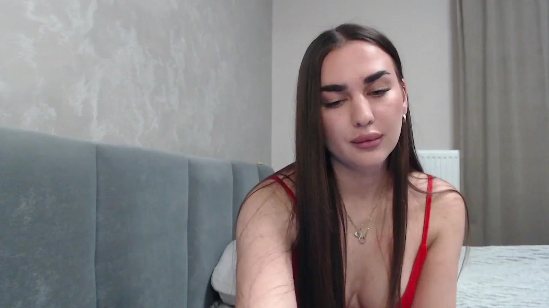 Gallery image thumbnail from NatrlBeauty's myfreecams stream on, 05/06/2025, 14:11 image 12 of 20