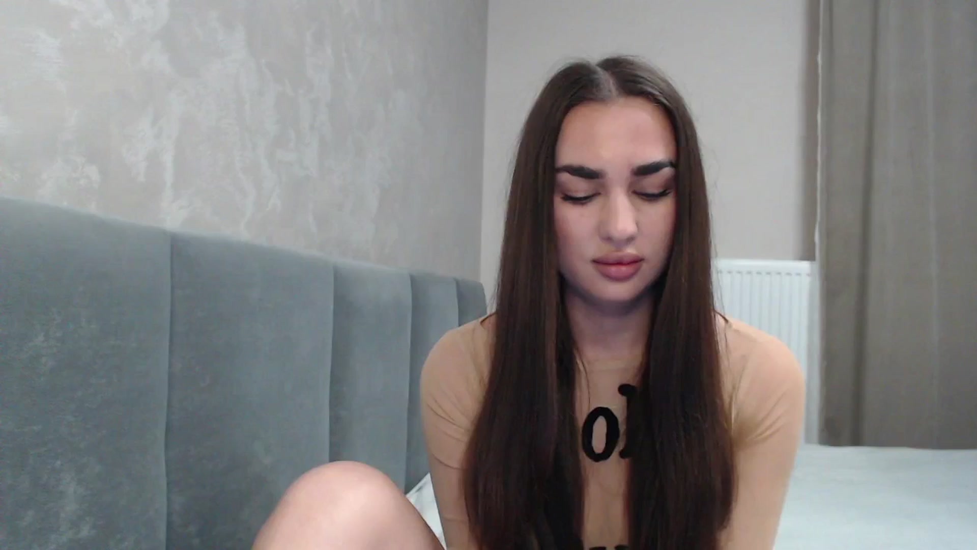 Gallery image thumbnail from NatrlBeauty's myfreecams stream on, 05/27/2025, 11:19 image 8 of 20