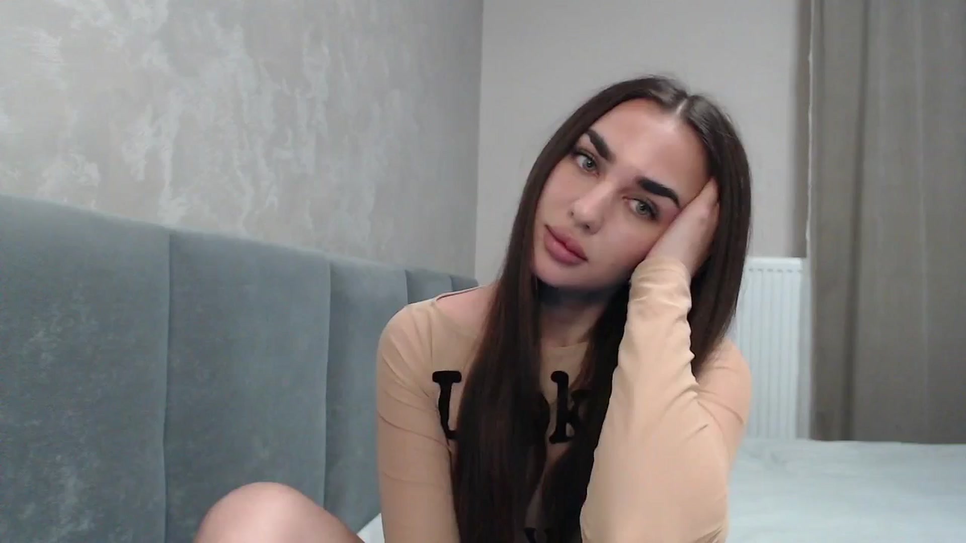Gallery image thumbnail from NatrlBeauty's myfreecams stream on, 05/27/2025, 11:19 image 12 of 20