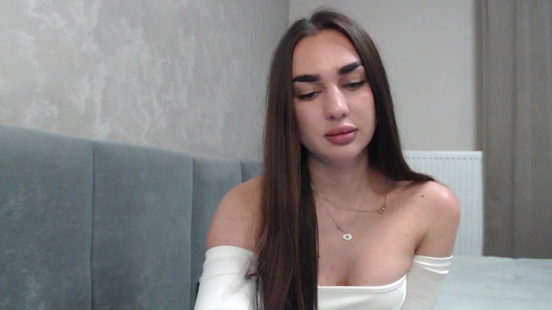 Gallery image thumbnail from NatrlBeauty's myfreecams stream on, 05/28/2025, 10:50 image 11 of 20
