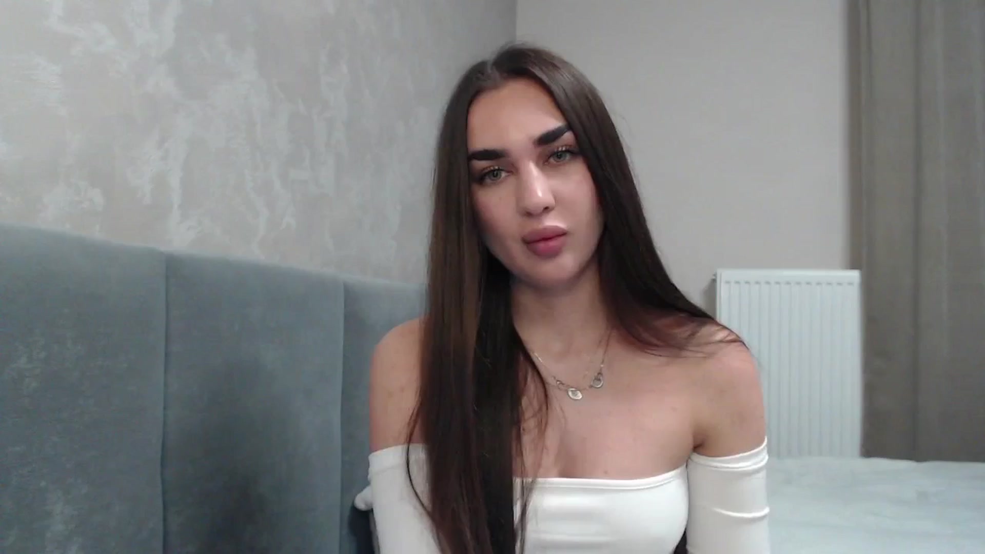 Gallery image thumbnail from NatrlBeauty's myfreecams stream on, 05/28/2025, 10:50 image 15 of 20