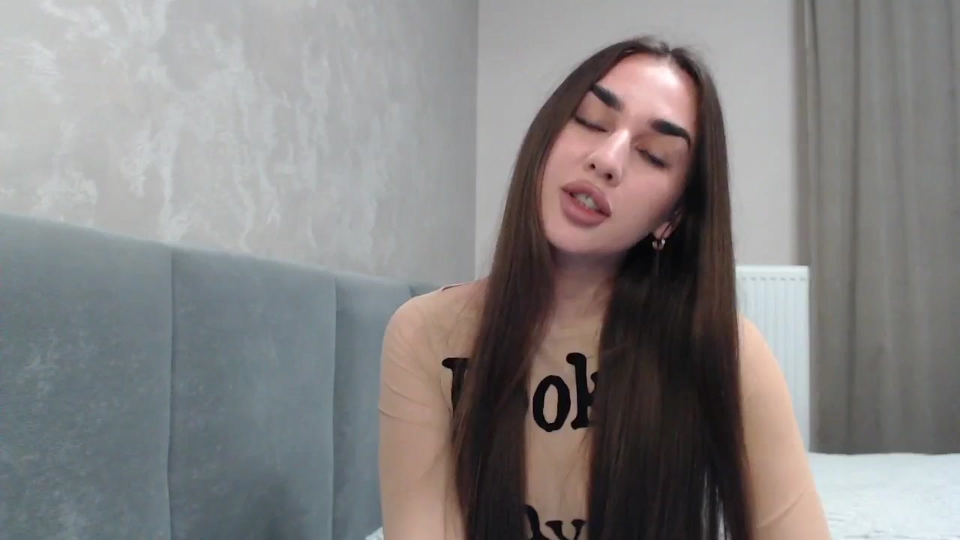 Gallery image thumbnail from NatrlBeauty's myfreecams stream on, 06/03/2025, 21:54 image 12 of 20