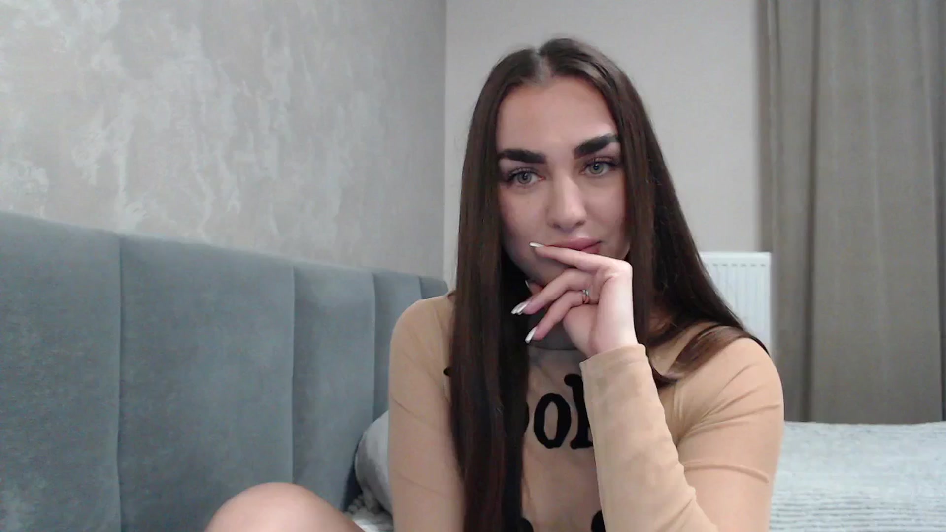 Gallery image thumbnail from NatrlBeauty's myfreecams stream on, 06/17/2025, 09:03 image 9 of 20