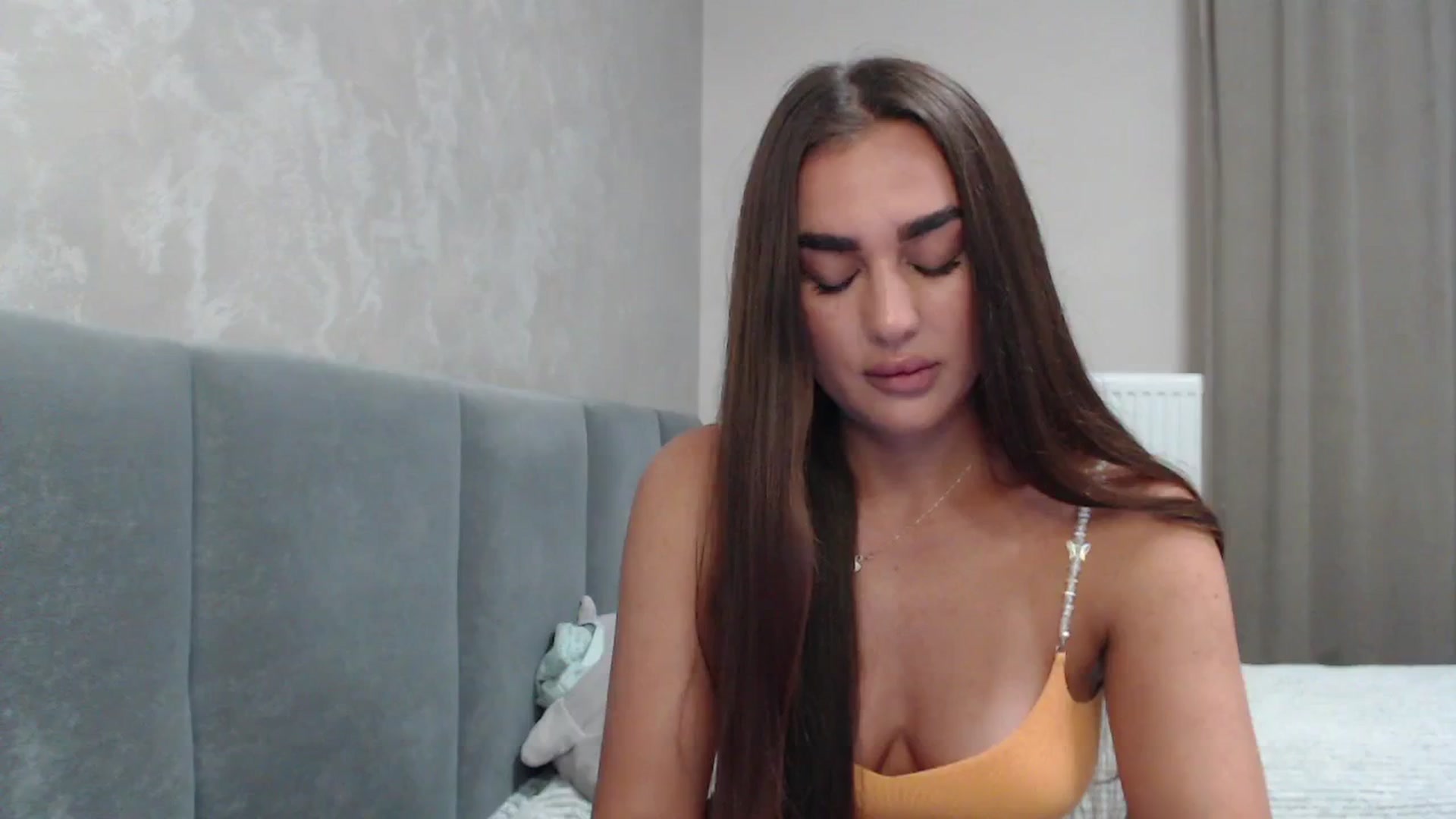 Gallery image thumbnail from NatrlBeauty's myfreecams stream on, 07/13/2025, 20:53 image 19 of 20