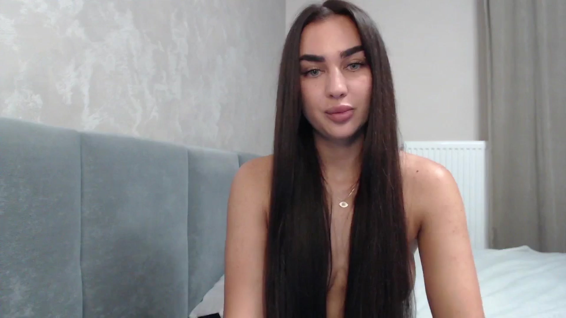 Gallery image thumbnail from NatrlBeauty's myfreecams stream on, 07/20/2025, 14:33 image 17 of 20