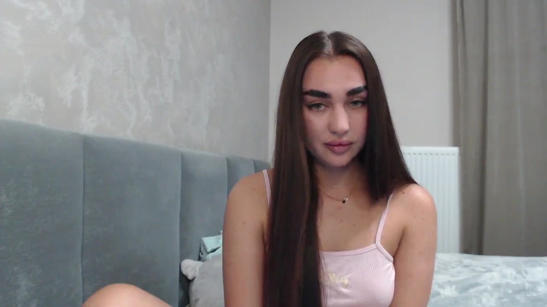 Gallery image thumbnail from NatrlBeauty's myfreecams stream on, 08/26/2025, 20:38 image 10 of 20