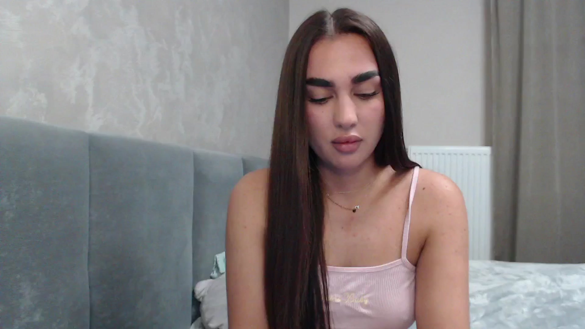 Gallery image thumbnail from NatrlBeauty's myfreecams stream on, 08/26/2025, 21:30 image 1 of 20