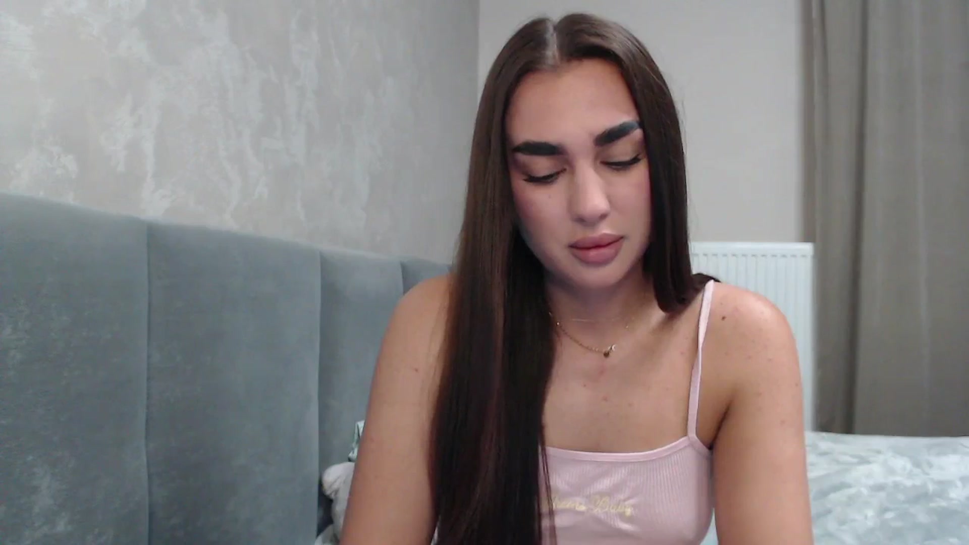 Gallery image thumbnail from NatrlBeauty's myfreecams stream on, 08/26/2025, 21:30 image 3 of 20