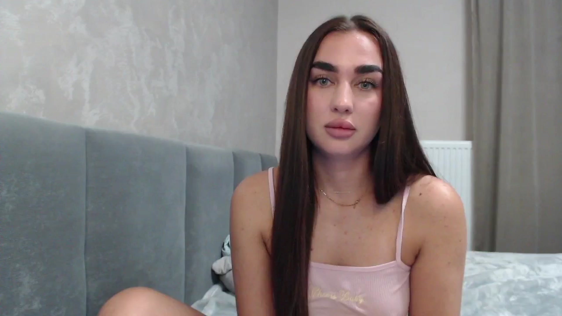 Gallery image thumbnail from NatrlBeauty's myfreecams stream on, 08/26/2025, 22:18 image 10 of 20