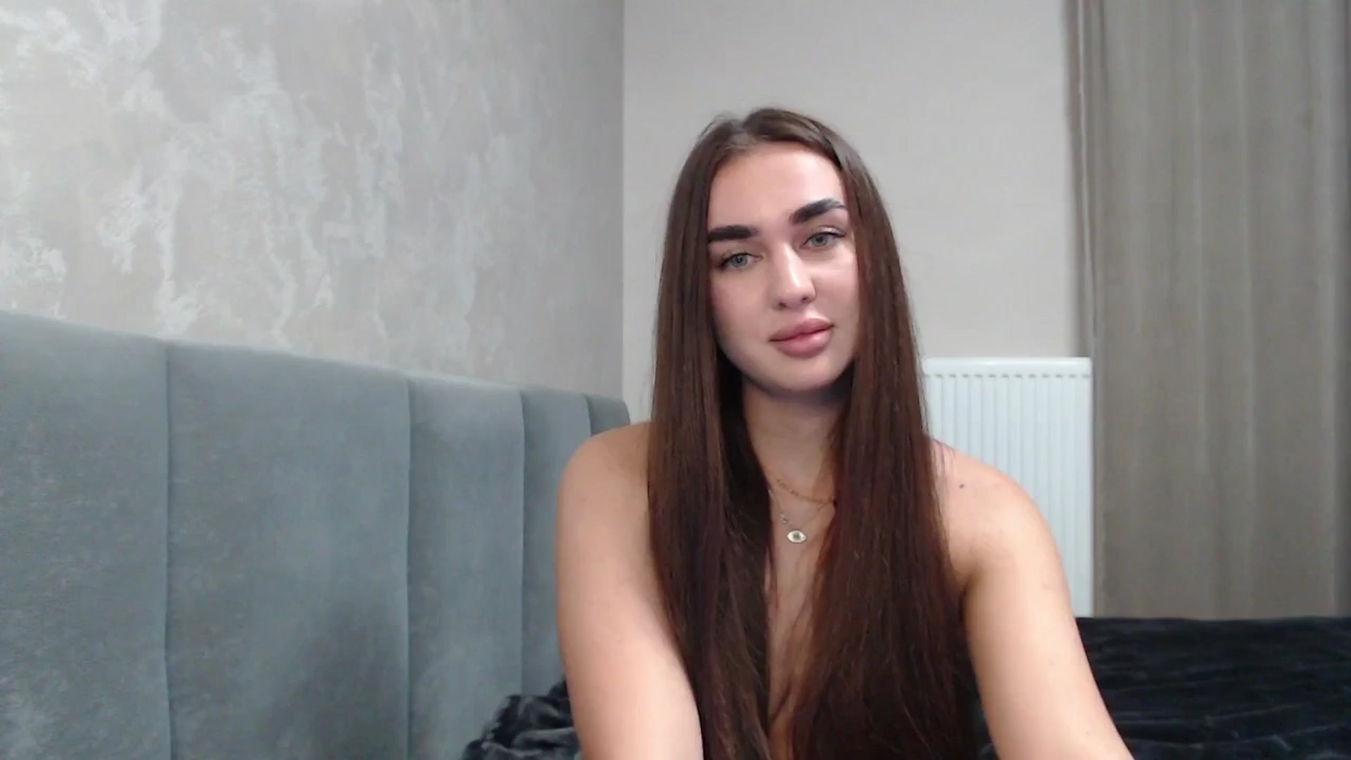 Gallery image thumbnail from NatrlBeauty's myfreecams stream on, 09/14/2025, 23:31 image 8 of 20