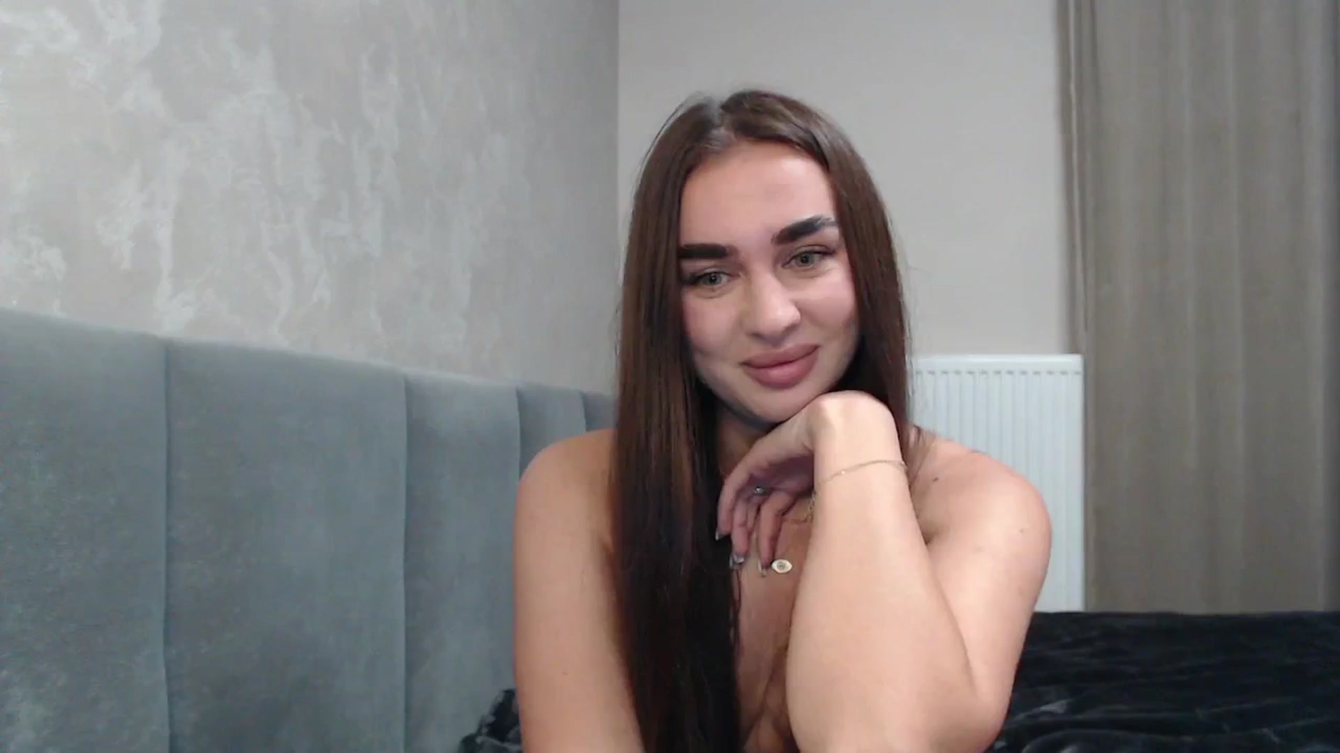 Gallery image thumbnail from NatrlBeauty's myfreecams stream on, 09/14/2025, 23:31 image 11 of 20