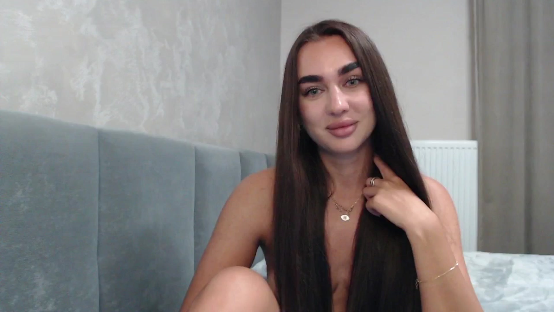 Gallery image thumbnail from NatrlBeauty's myfreecams stream on, 10/06/2025, 23:18 image 16 of 20