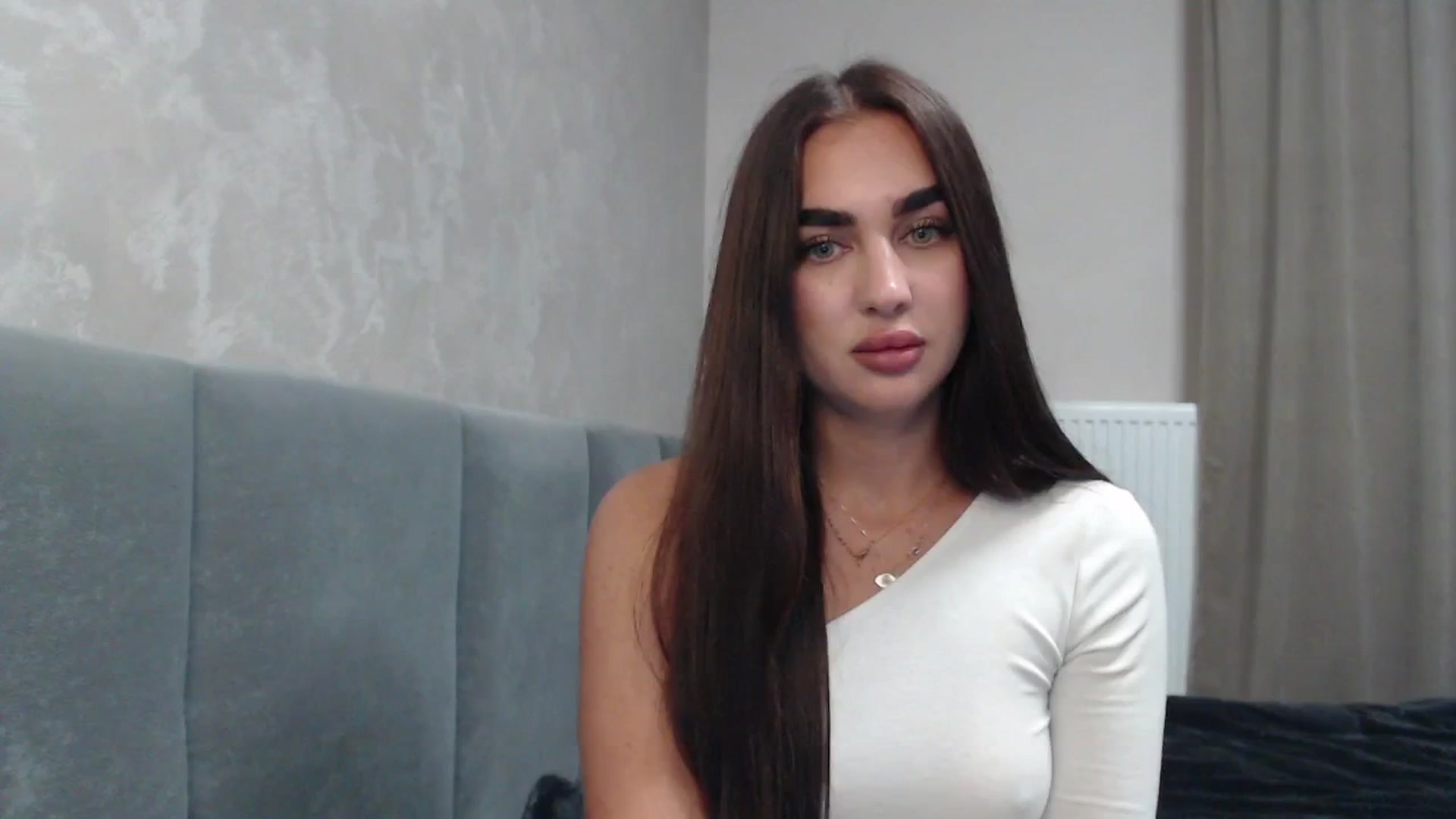 Gallery image thumbnail from NatrlBeauty's myfreecams stream on, 10/13/2025, 16:25 image 13 of 20