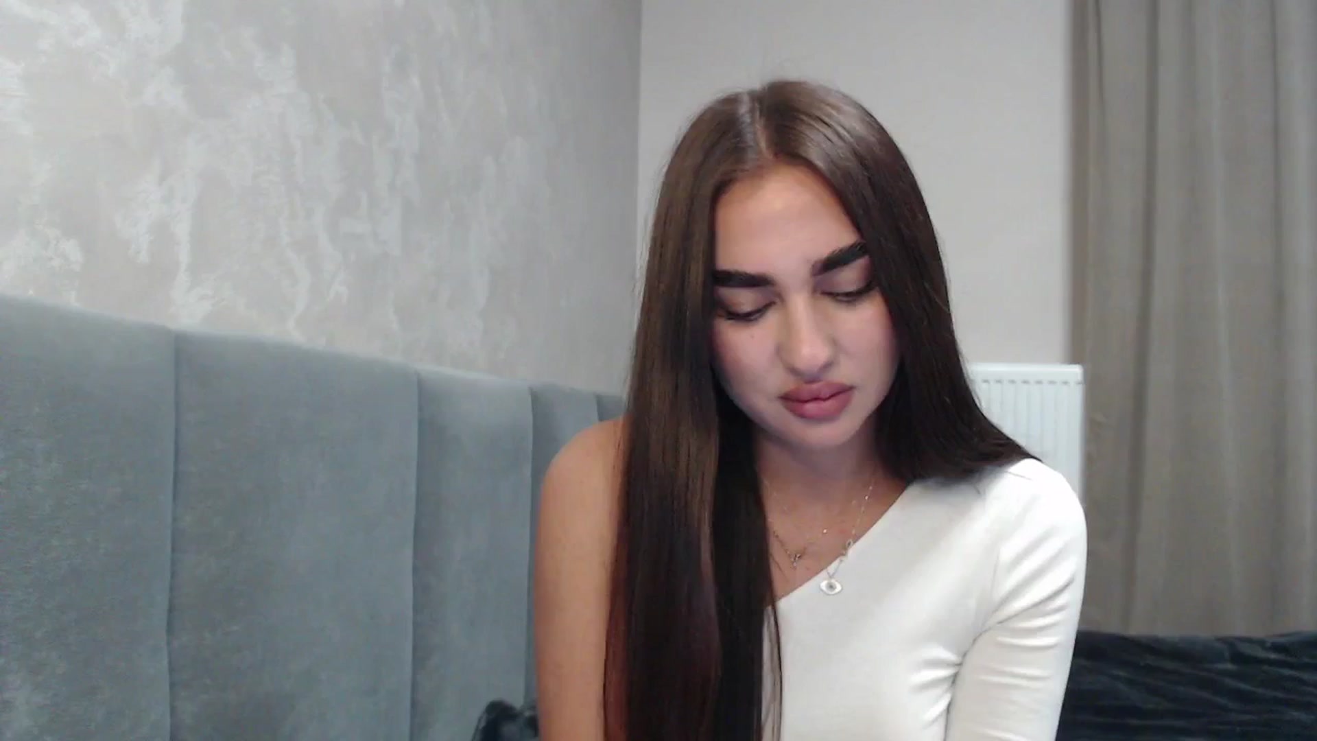Gallery image thumbnail from NatrlBeauty's myfreecams stream on, 10/13/2025, 16:25 image 10 of 20