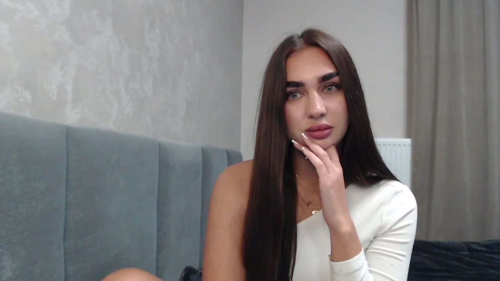 Gallery image thumbnail from NatrlBeauty's myfreecams stream on, 10/13/2025, 16:25 image 17 of 20