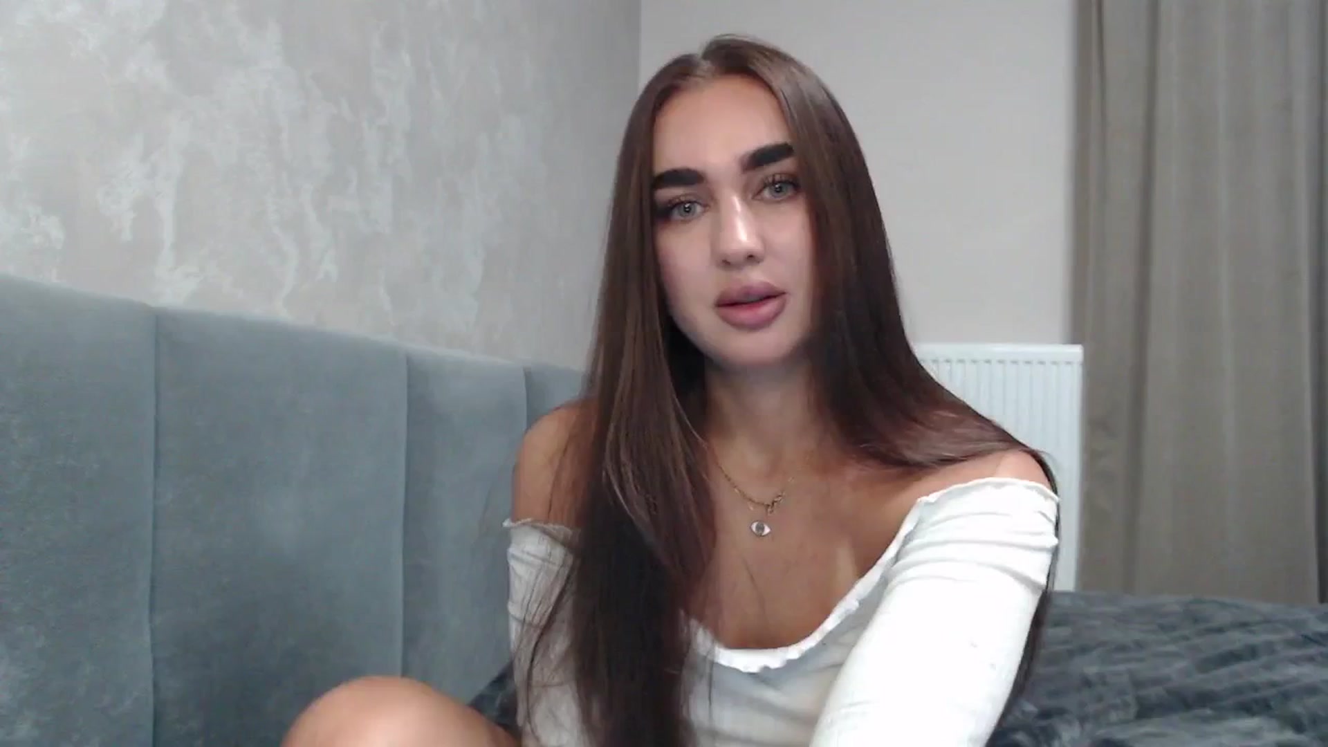 Gallery image thumbnail from NatrlBeauty's myfreecams stream on, 10/16/2025, 13:35 image 12 of 20