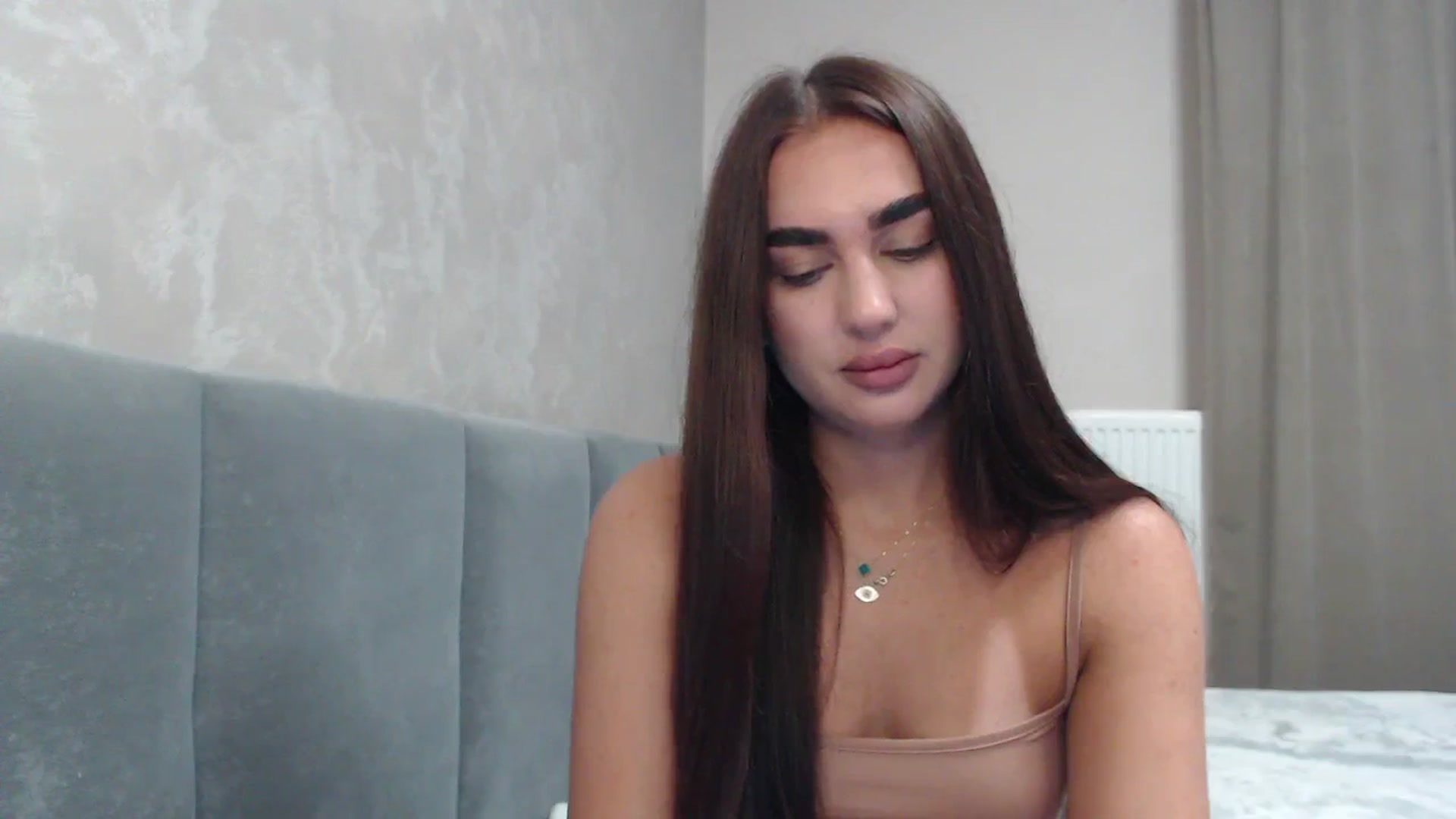 Gallery image thumbnail from NatrlBeauty's myfreecams stream on, 10/19/2025, 12:09 image 5 of 20
