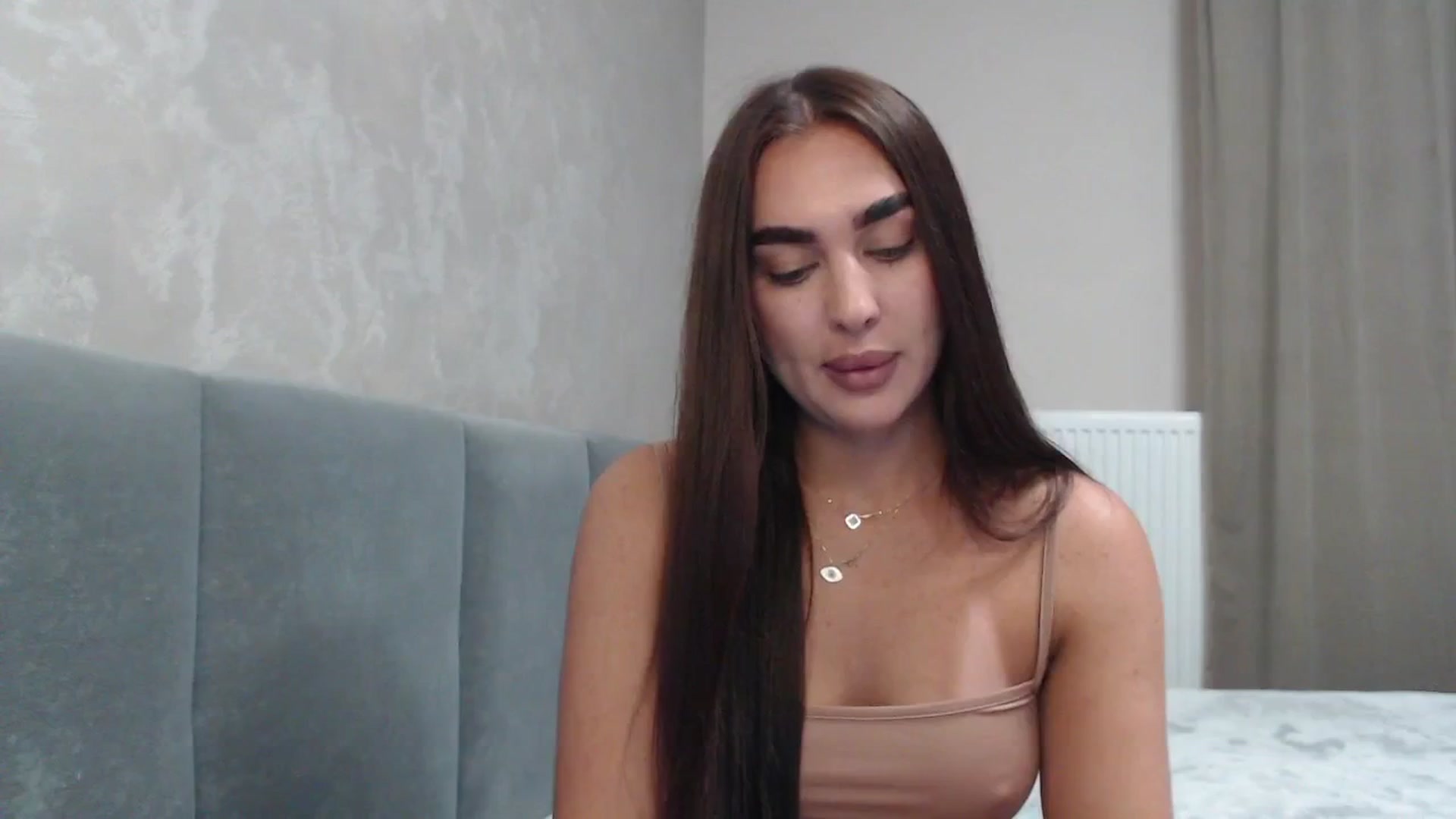 Gallery image thumbnail from NatrlBeauty's myfreecams stream on, 10/19/2025, 12:35 image 2 of 20