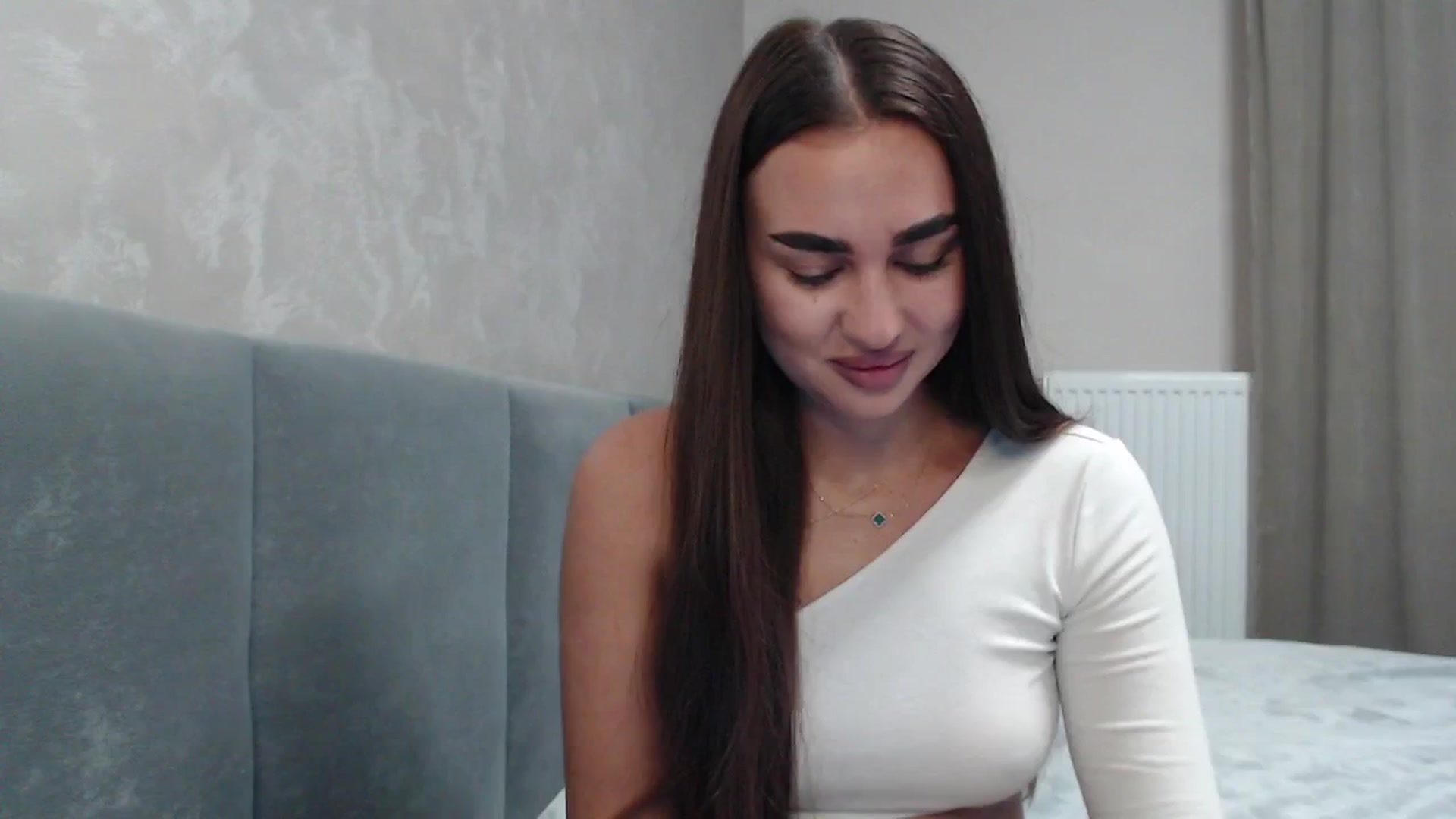Gallery image thumbnail from NatrlBeauty's myfreecams stream on, 10/26/2025, 21:37 image 3 of 20