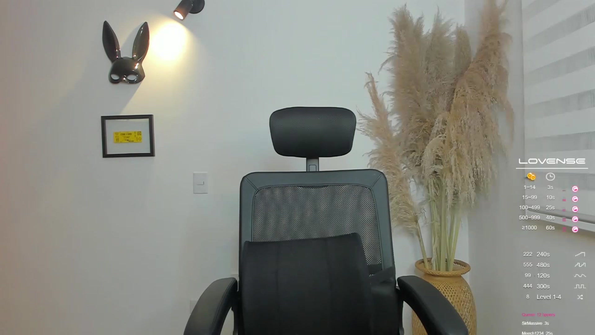 Gallery image thumbnail from Nattamala's myfreecams stream on, 11/17/2022, 02:26 image 8 of 20