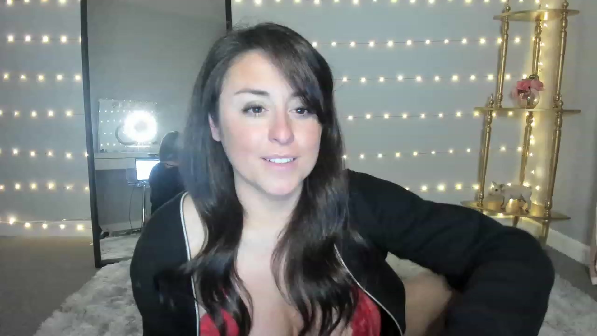 Gallery image thumbnail from NattyAdams's myfreecams stream on, 12/16/2022, 22:55 image 14 of 20