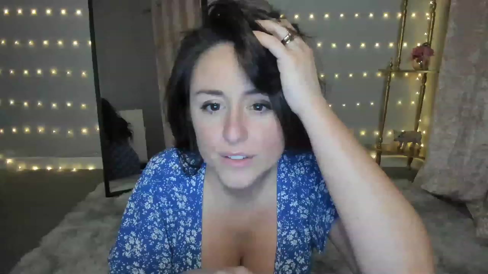 Gallery image thumbnail from NattyAdams's myfreecams stream on, 02/10/2023, 22:50 image 18 of 20