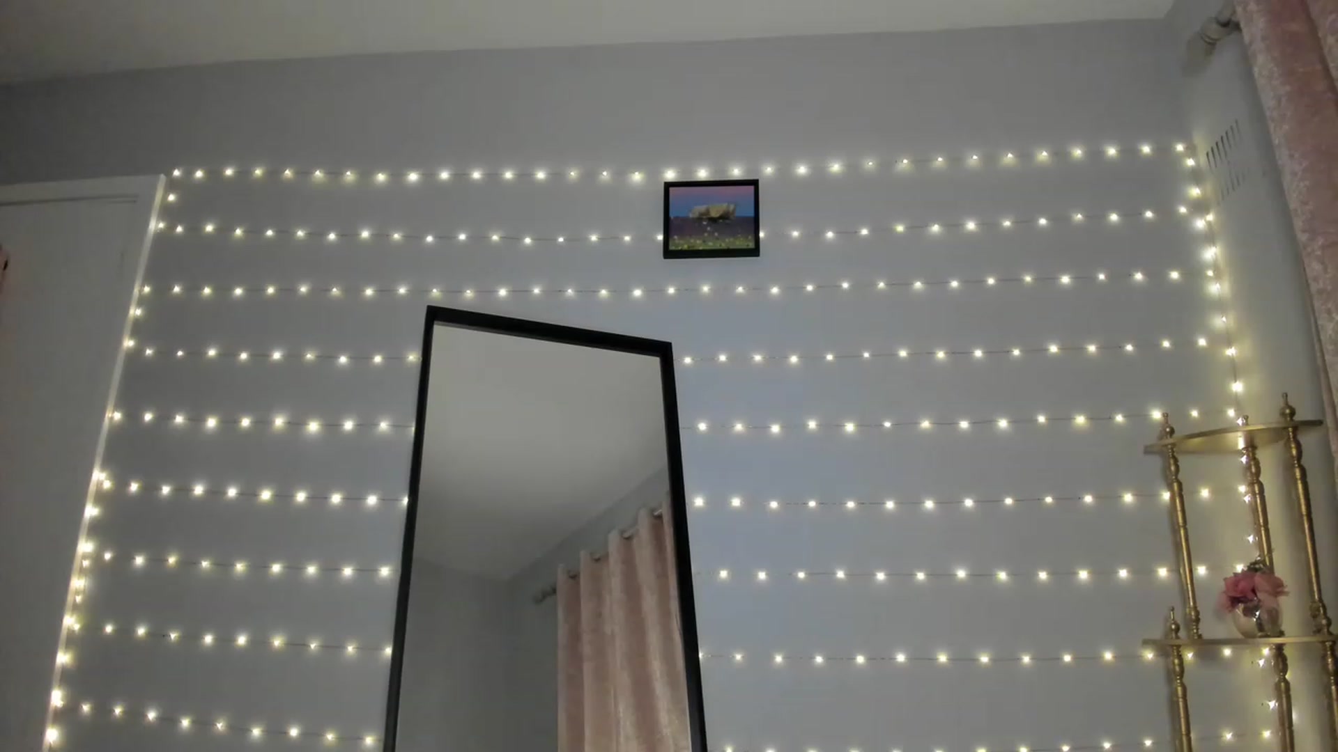 Gallery image thumbnail from NattyAdams's myfreecams stream on, 02/25/2023, 24:04 image 7 of 20