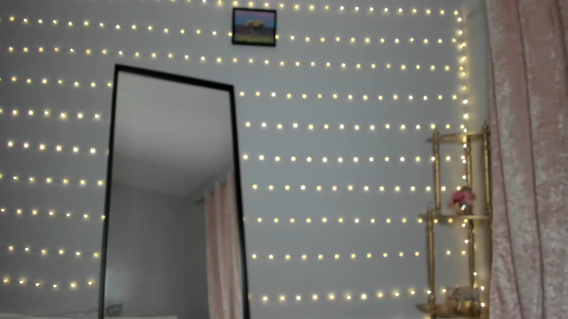 Gallery image thumbnail from NattyAdams's myfreecams stream on, 03/04/2023, 23:39 image 18 of 20