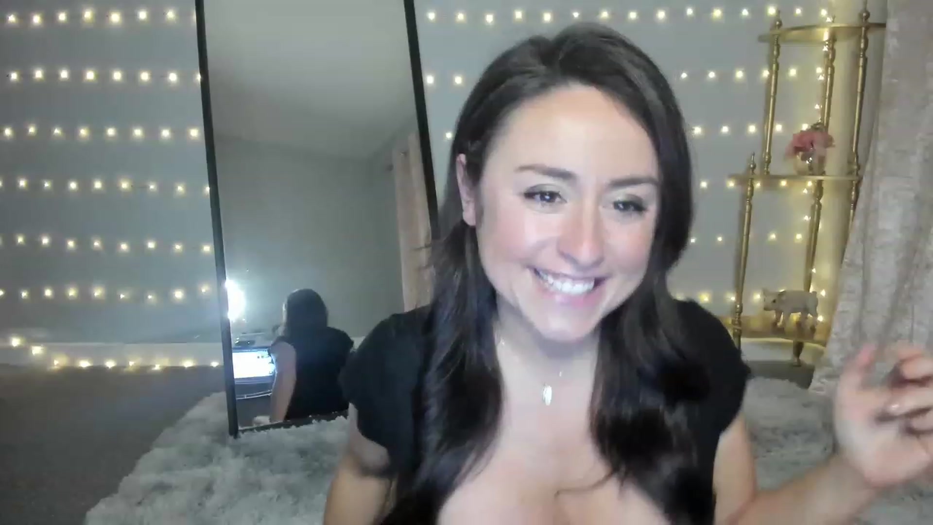 Gallery image thumbnail from NattyAdams's myfreecams stream on, 03/26/2023, 22:03 image 8 of 20
