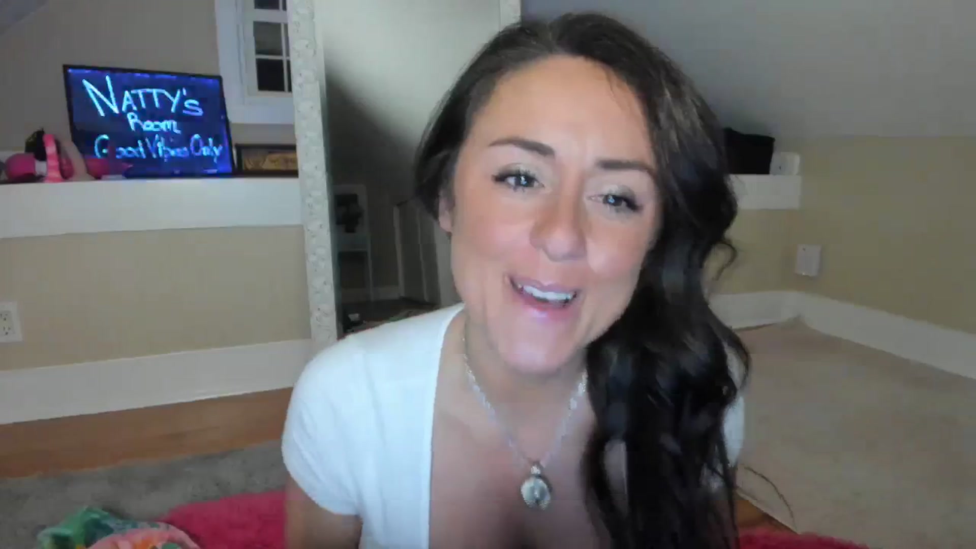 Gallery image thumbnail from NattyAdams's myfreecams stream on, 11/11/2023, 03:22 image 2 of 20