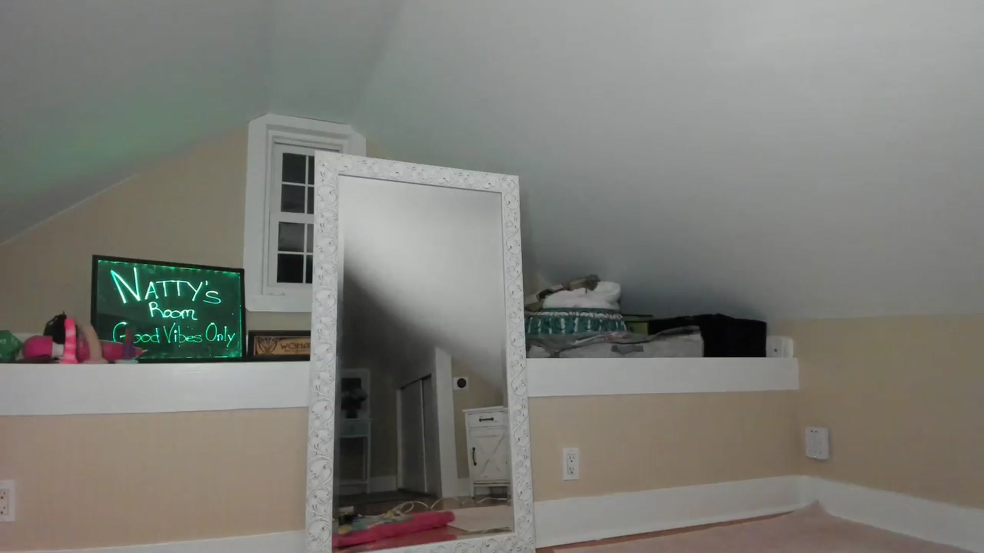 Gallery image thumbnail from NattyAdams's myfreecams stream on, 11/11/2023, 03:22 image 20 of 20