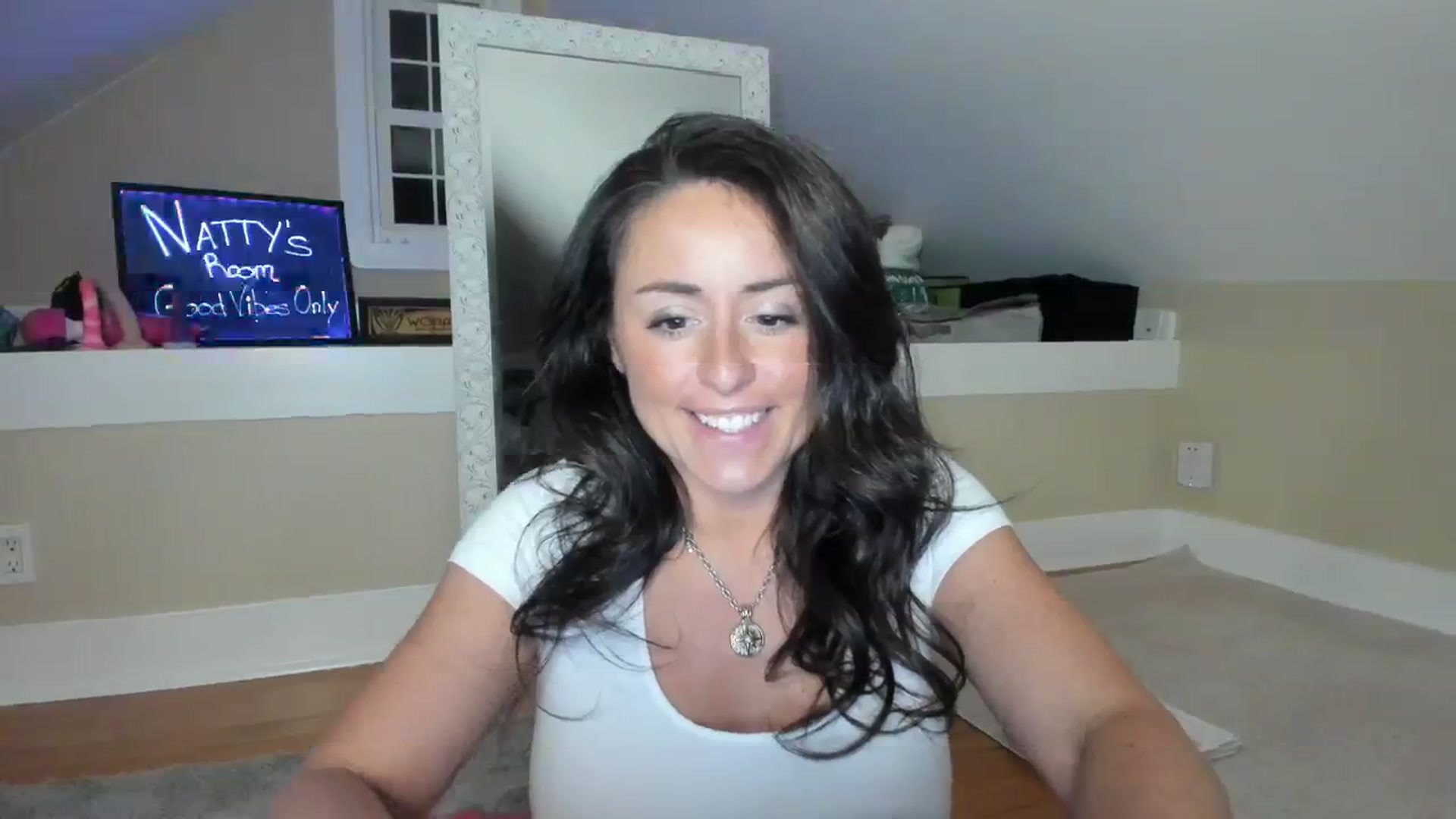 Gallery image thumbnail from NattyAdams's myfreecams stream on, 11/11/2023, 05:16 image 8 of 20