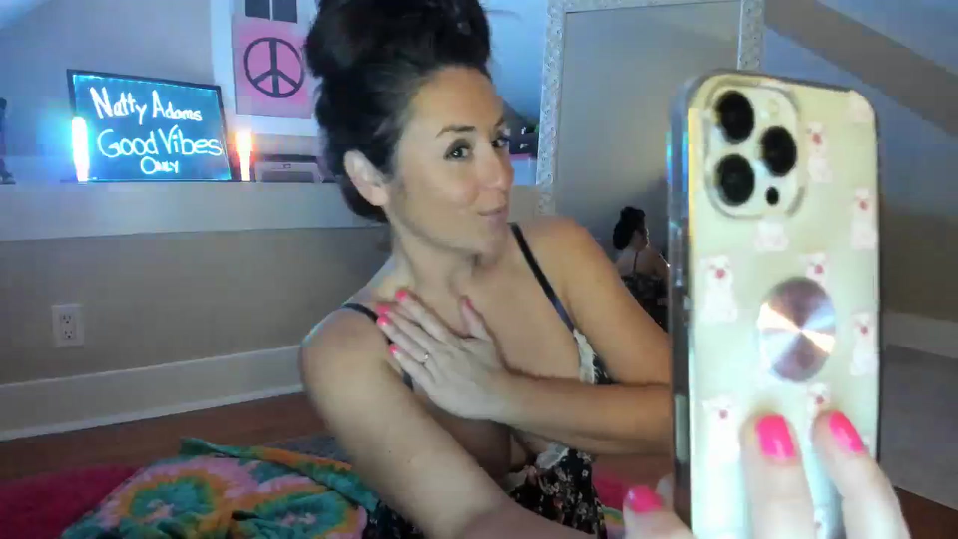 Gallery image thumbnail from NattyAdams's myfreecams stream on, 11/28/2023, 03:53 image 18 of 20