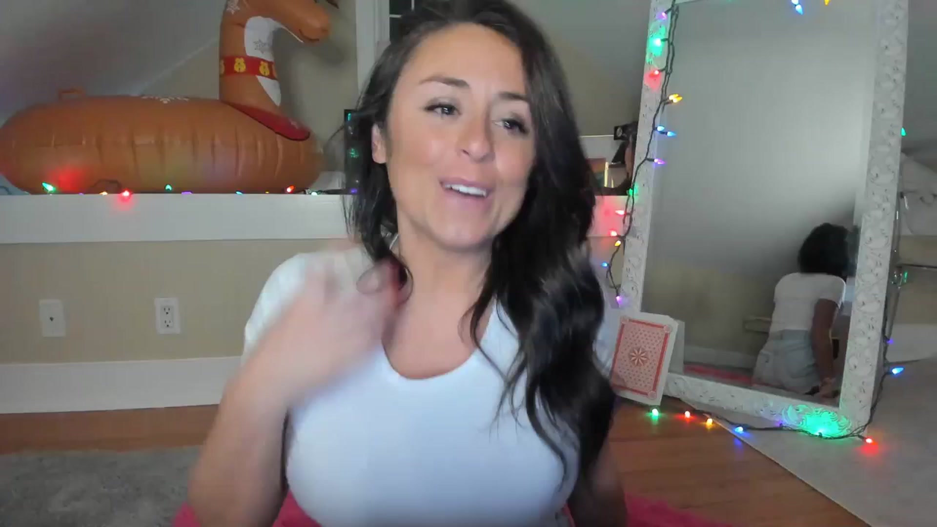 Gallery image thumbnail from NattyAdams's myfreecams stream on, 12/06/2023, 03:49 image 1 of 20