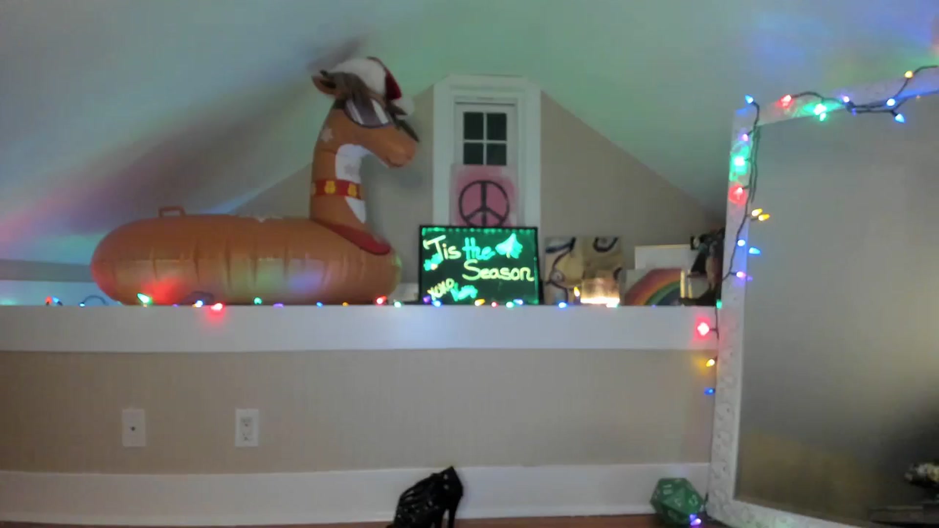 Gallery image thumbnail from NattyAdams's myfreecams stream on, 12/13/2023, 03:11 image 11 of 20