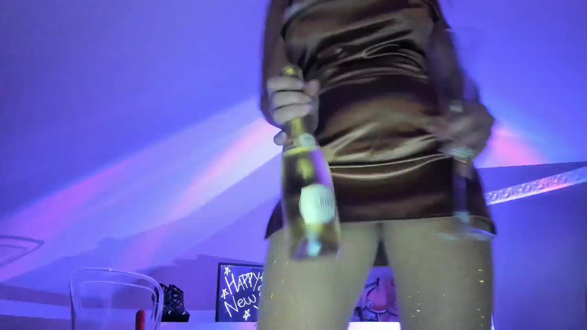 Gallery image thumbnail from NattyAdams's myfreecams stream on, 01/01/2024, 06:32 image 7 of 20