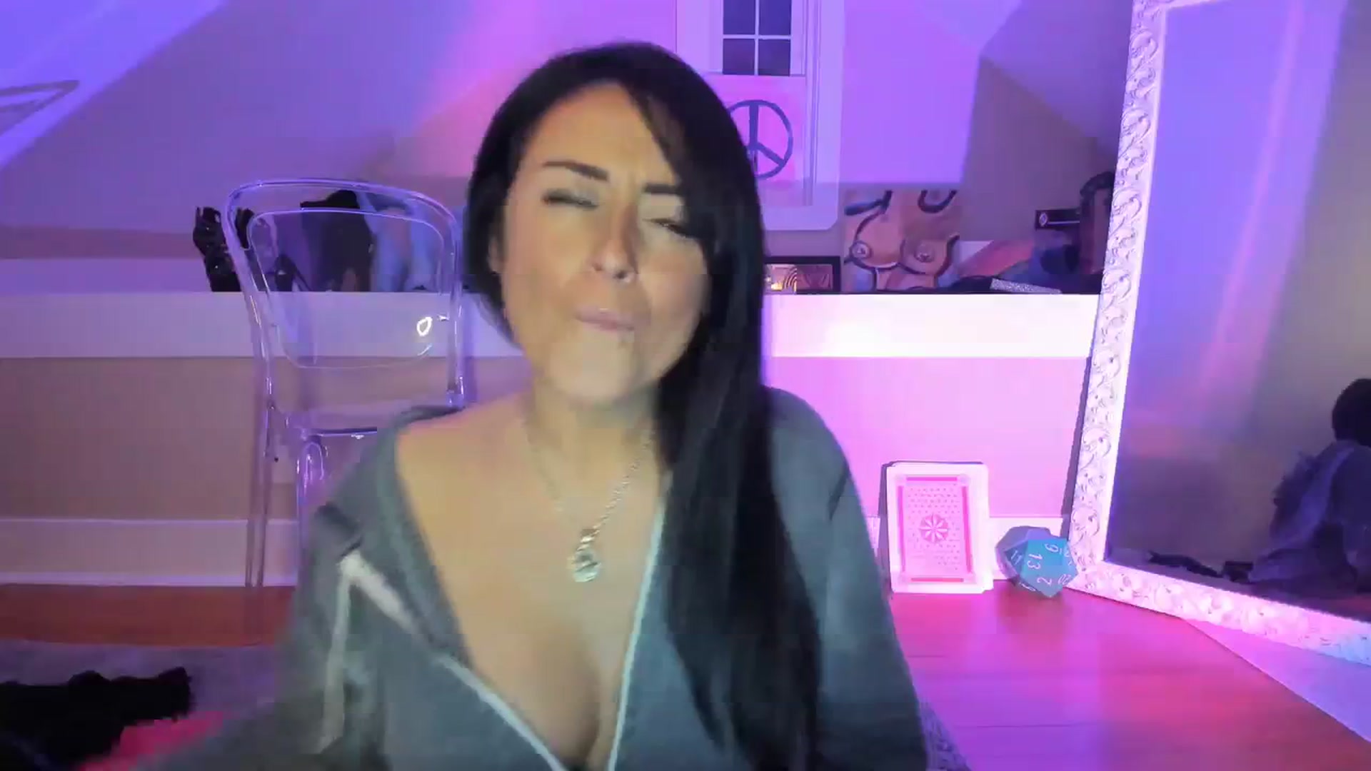 Gallery image thumbnail from NattyAdams's myfreecams stream on, 01/13/2024, 07:52 image 3 of 20